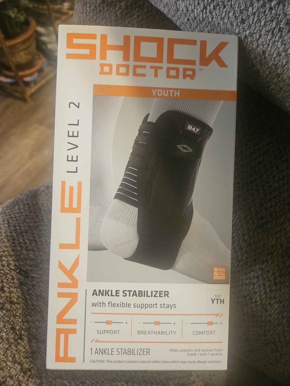 SHOCK DOCTOR Youth Black Ankle Stabilizer - Level 2 Support
